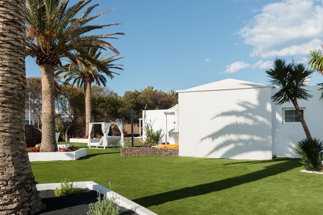 Villas Lanzasuites (Adults Only) Playa Blanca  Exterior photo