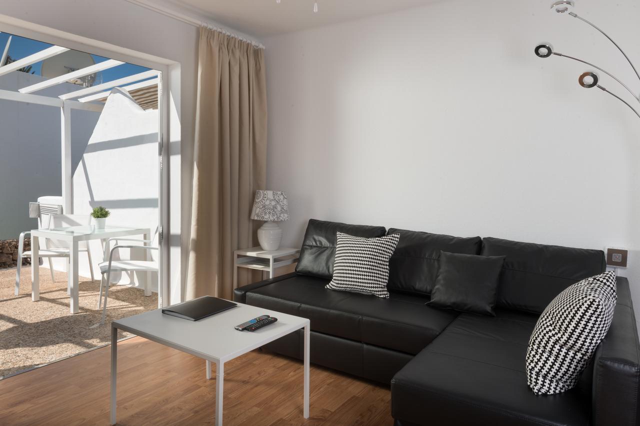 Villas Lanzasuites (Adults Only) Playa Blanca  Exterior photo