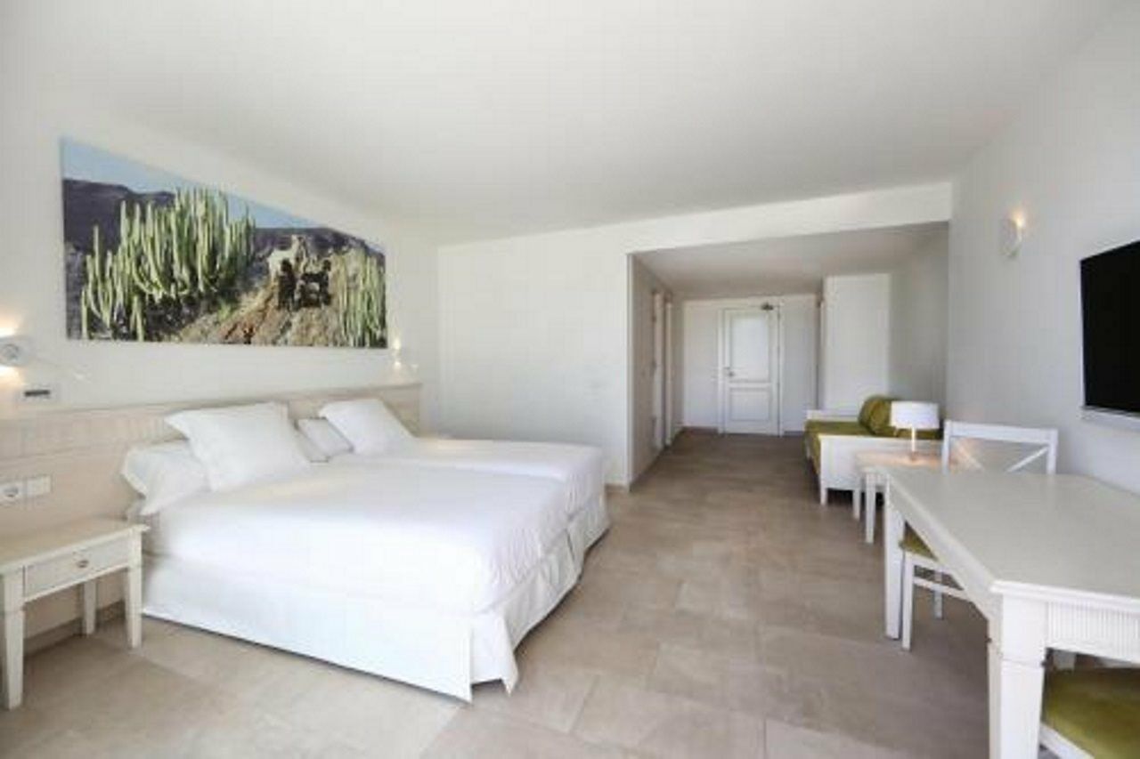 Villas Lanzasuites (Adults Only) Playa Blanca  Exterior photo